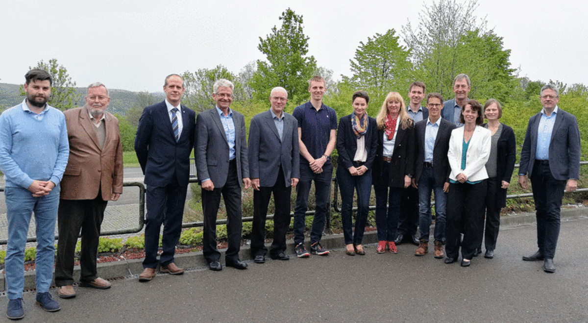 Die Teilnehmer der Frühjahrssitzung der Thüringer Pharma Community trafen sich bei der HAPILA GmbH in Gera. Quelle: PD Dr. Dana Kralisch, JeNaCell GmbH Die Teilnehmer der Frühjahrssitzung der Thüringer Pharma Community trafen sich bei der HAPILA GmbH in Gera. Quelle: PD Dr. Dana Kralisch, JeNaCell GmbH